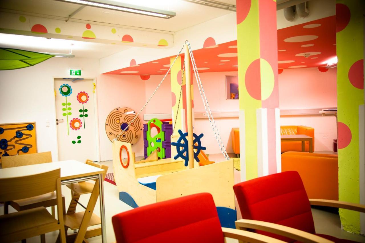 Hi Park Youth Hostal *